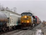 CSX 587 on I169